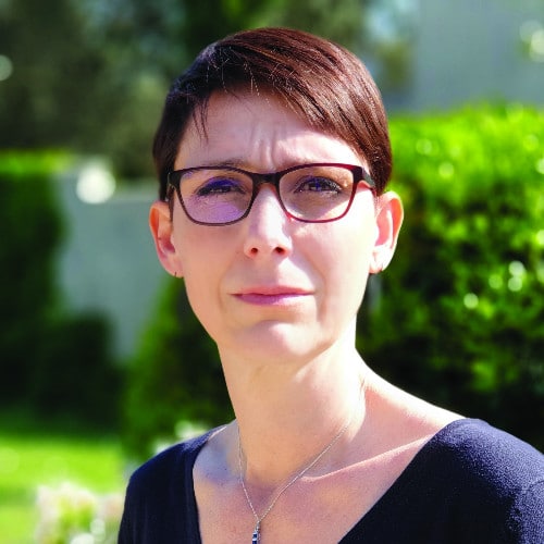 Julie Arthur